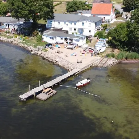 Ahoi Marie Apartmán Alt Reddevitz